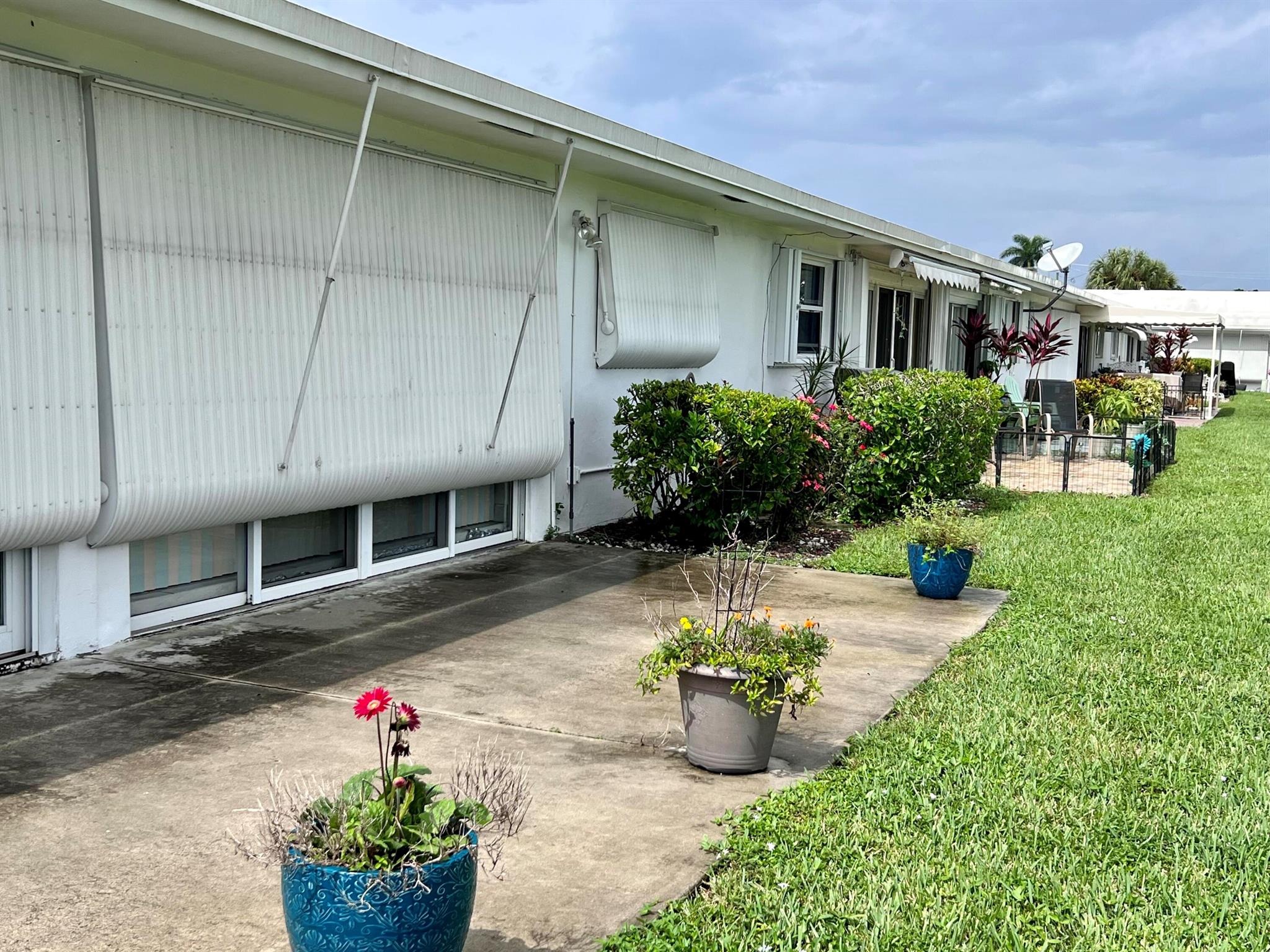 LEISUREVILLE GOLF VIEW - Residential