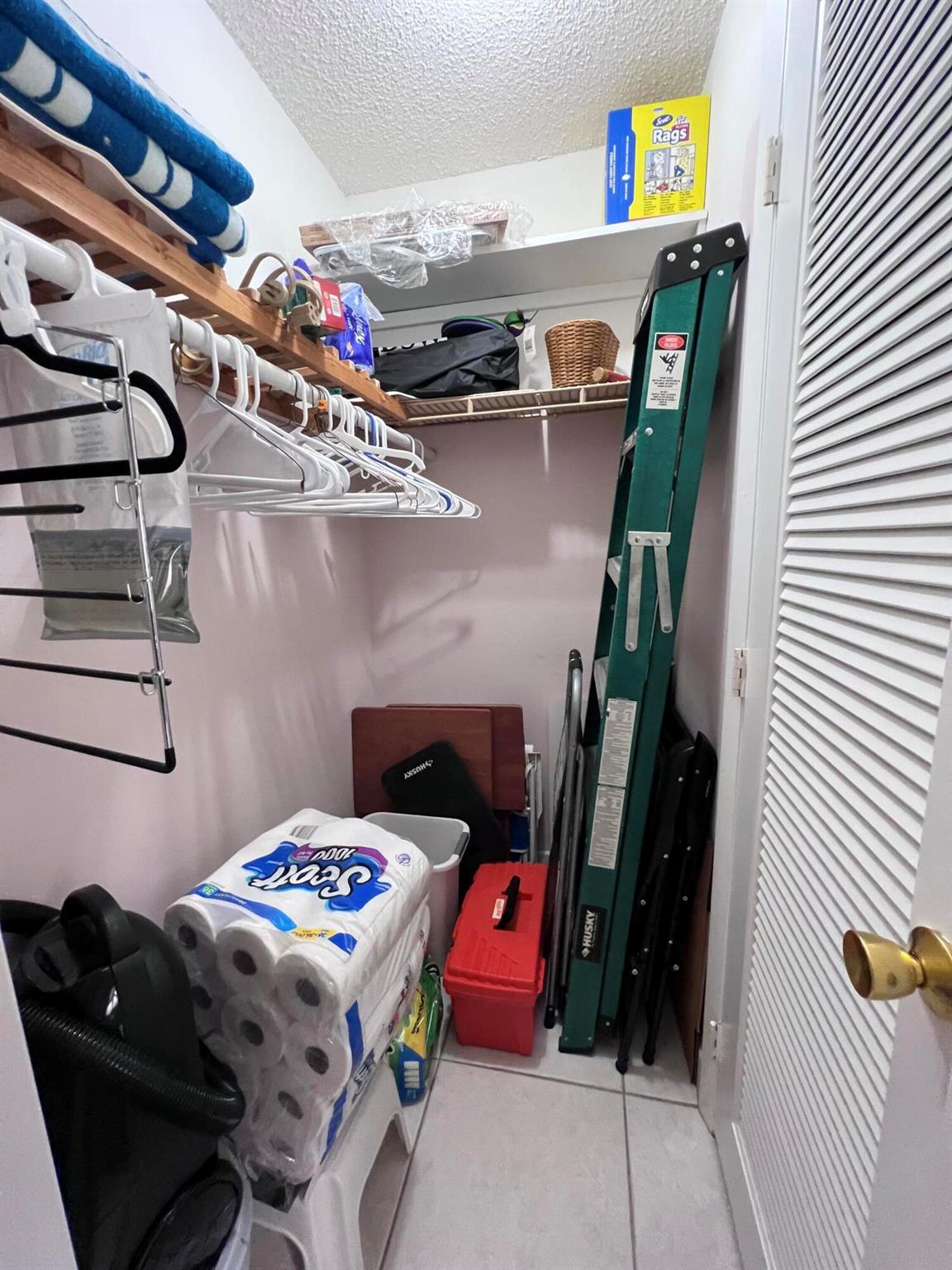 LEISUREVILLE GOLF VIEW - Residential