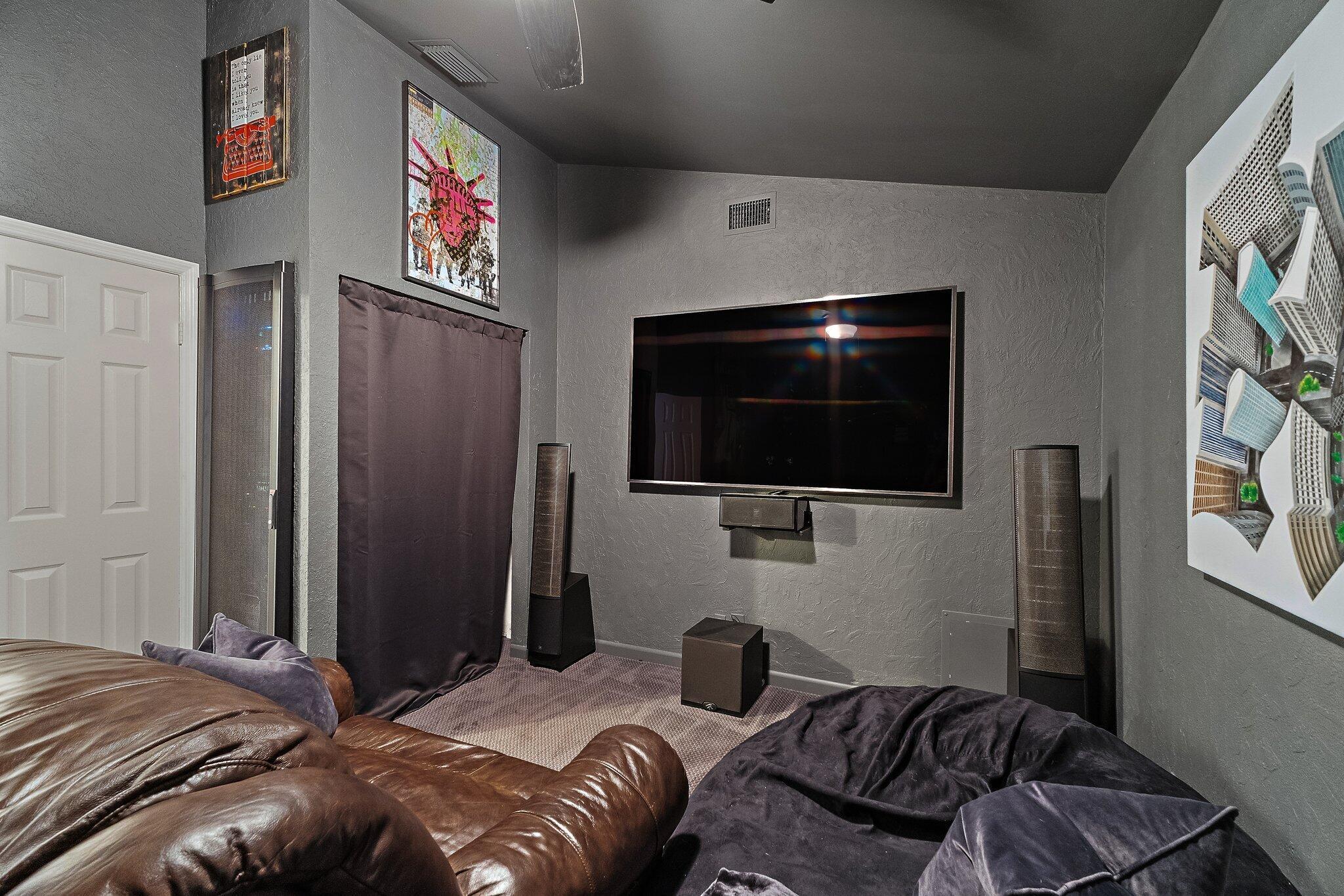 CRYSTAL POINTE 3 - Residential