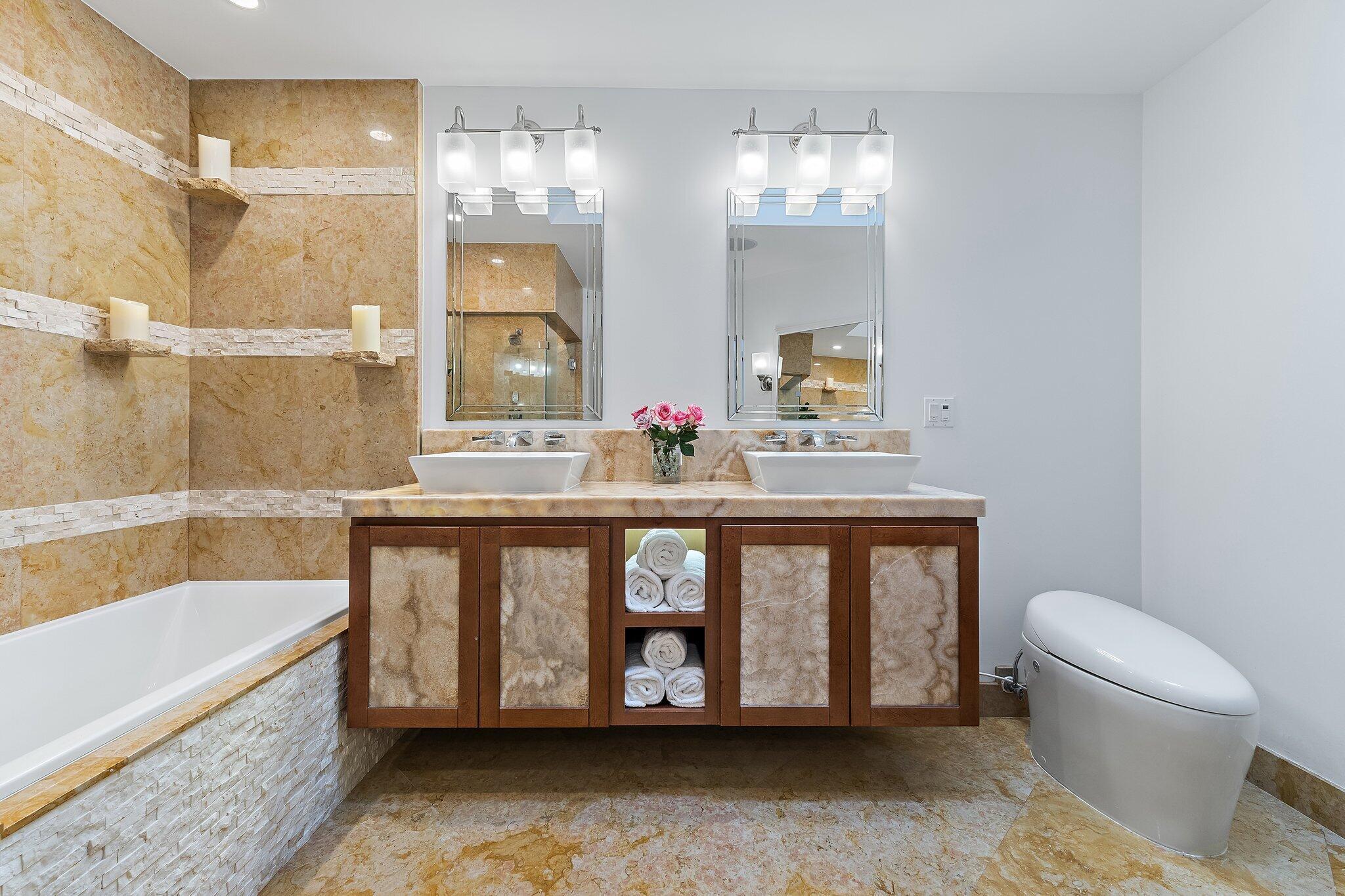 CRYSTAL POINTE 3 - Residential