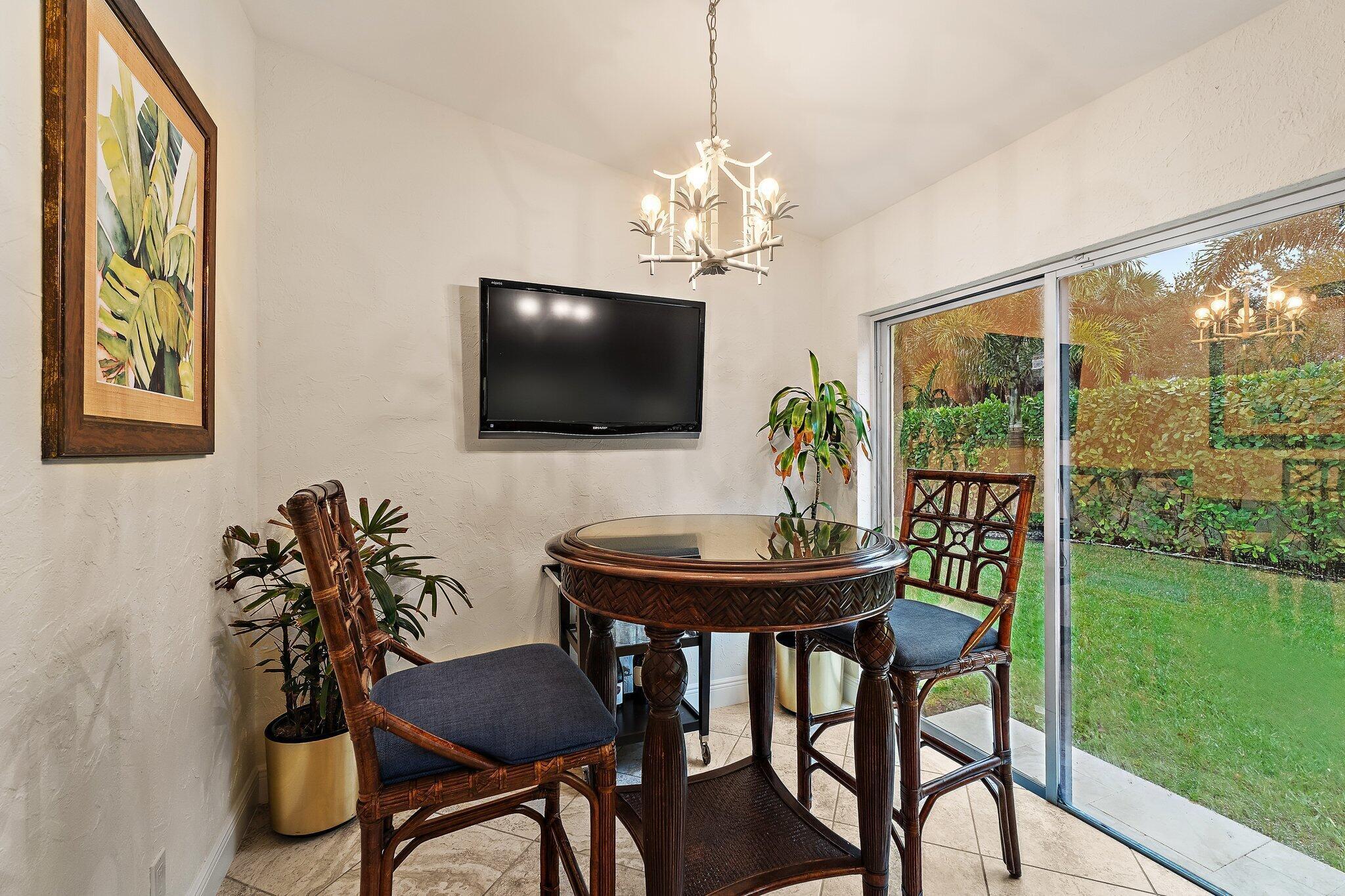 CRYSTAL POINTE 3 - Residential