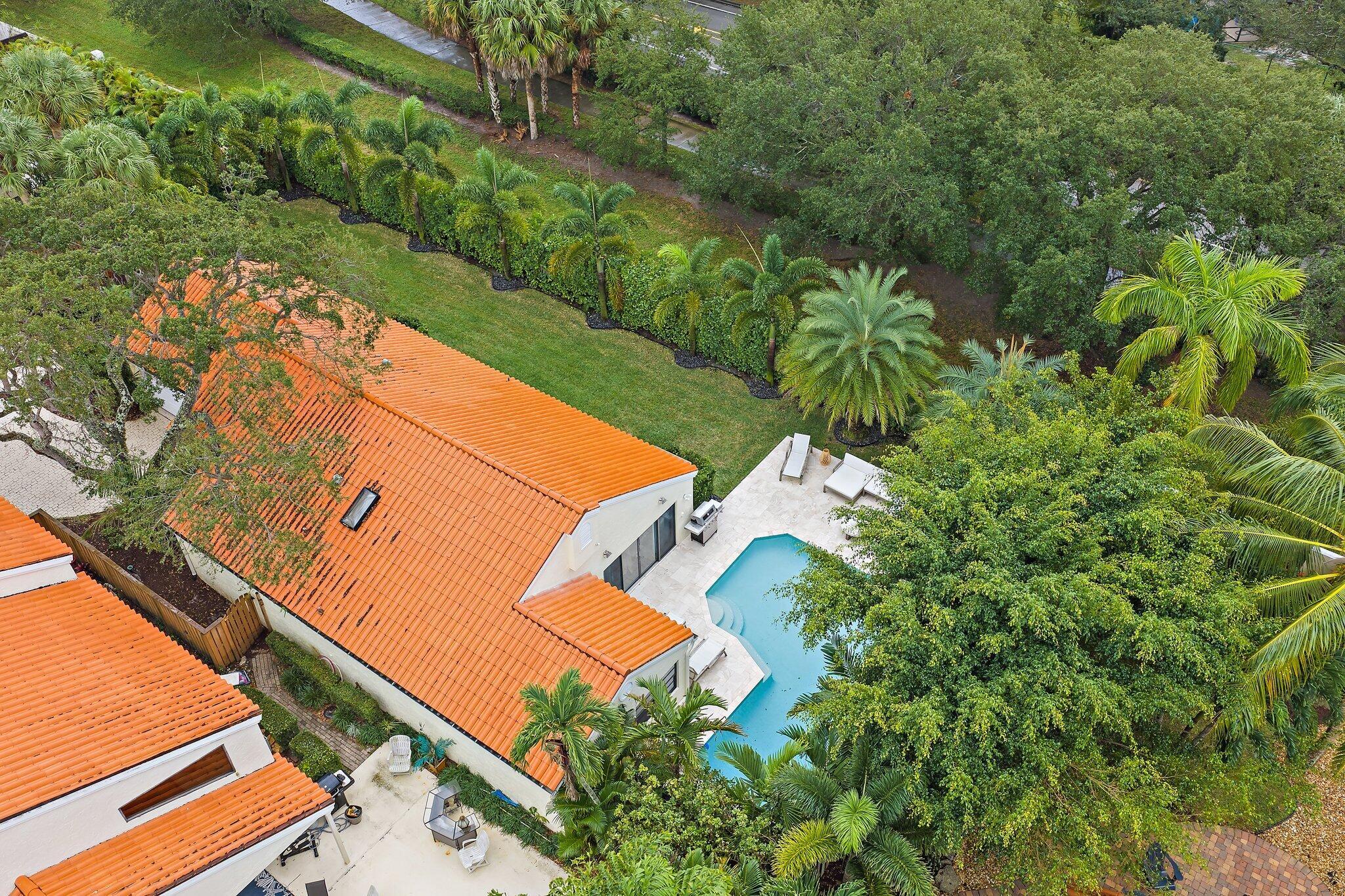 CRYSTAL POINTE 3 - Residential