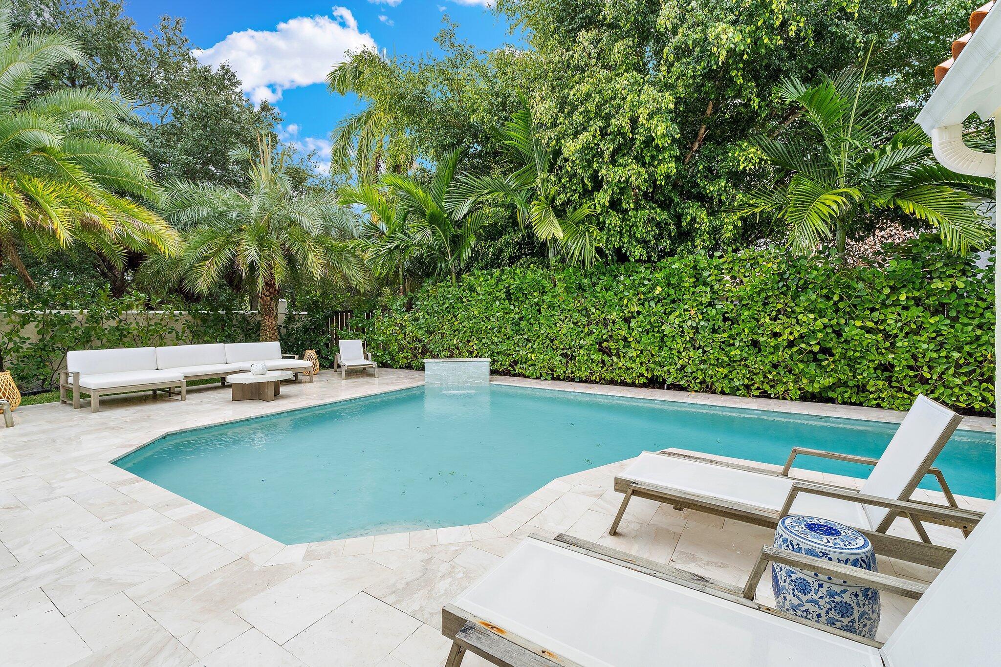 CRYSTAL POINTE 3 - Residential