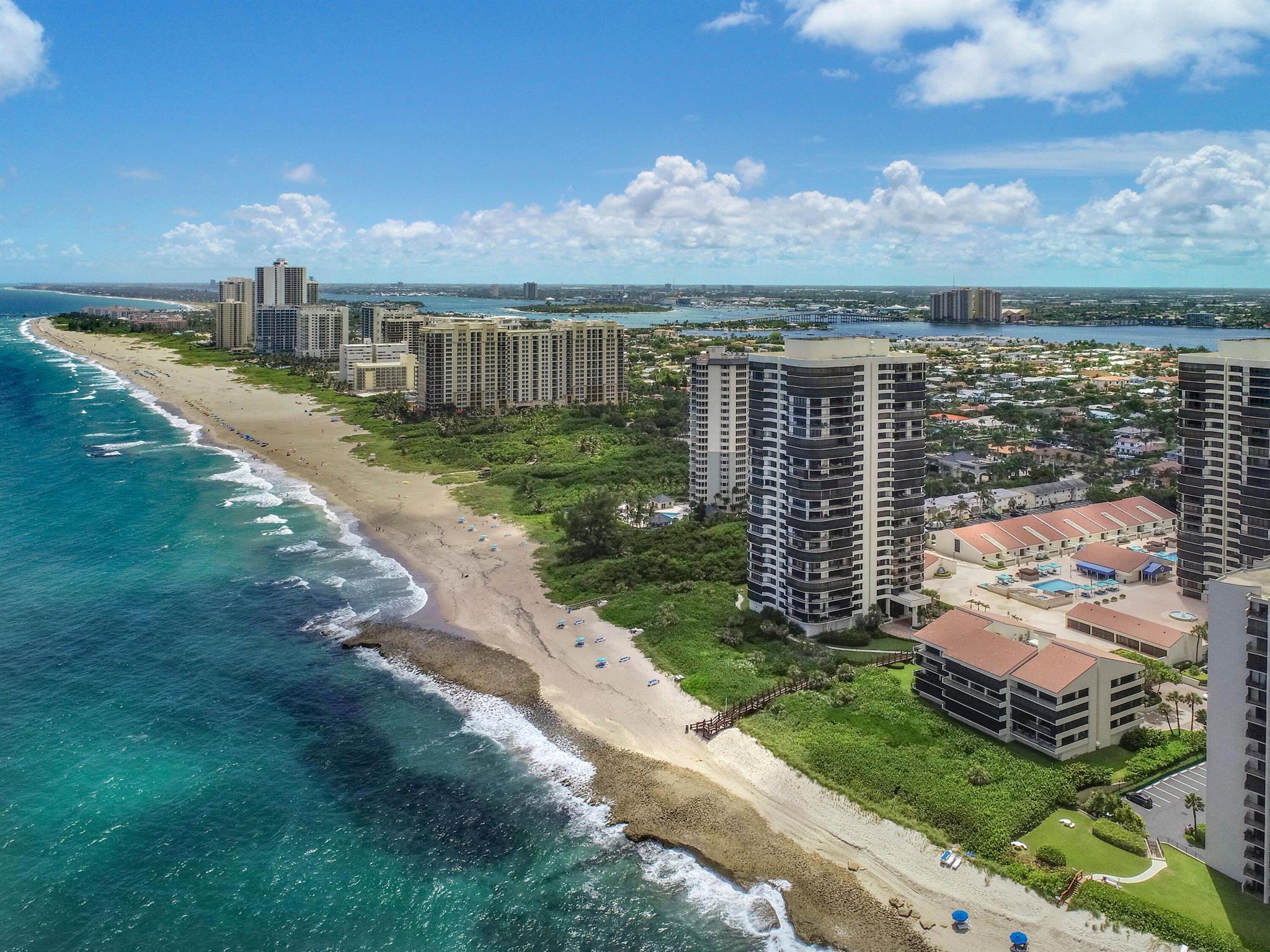 VILLAS ON THE OCEAN - Residential Lease