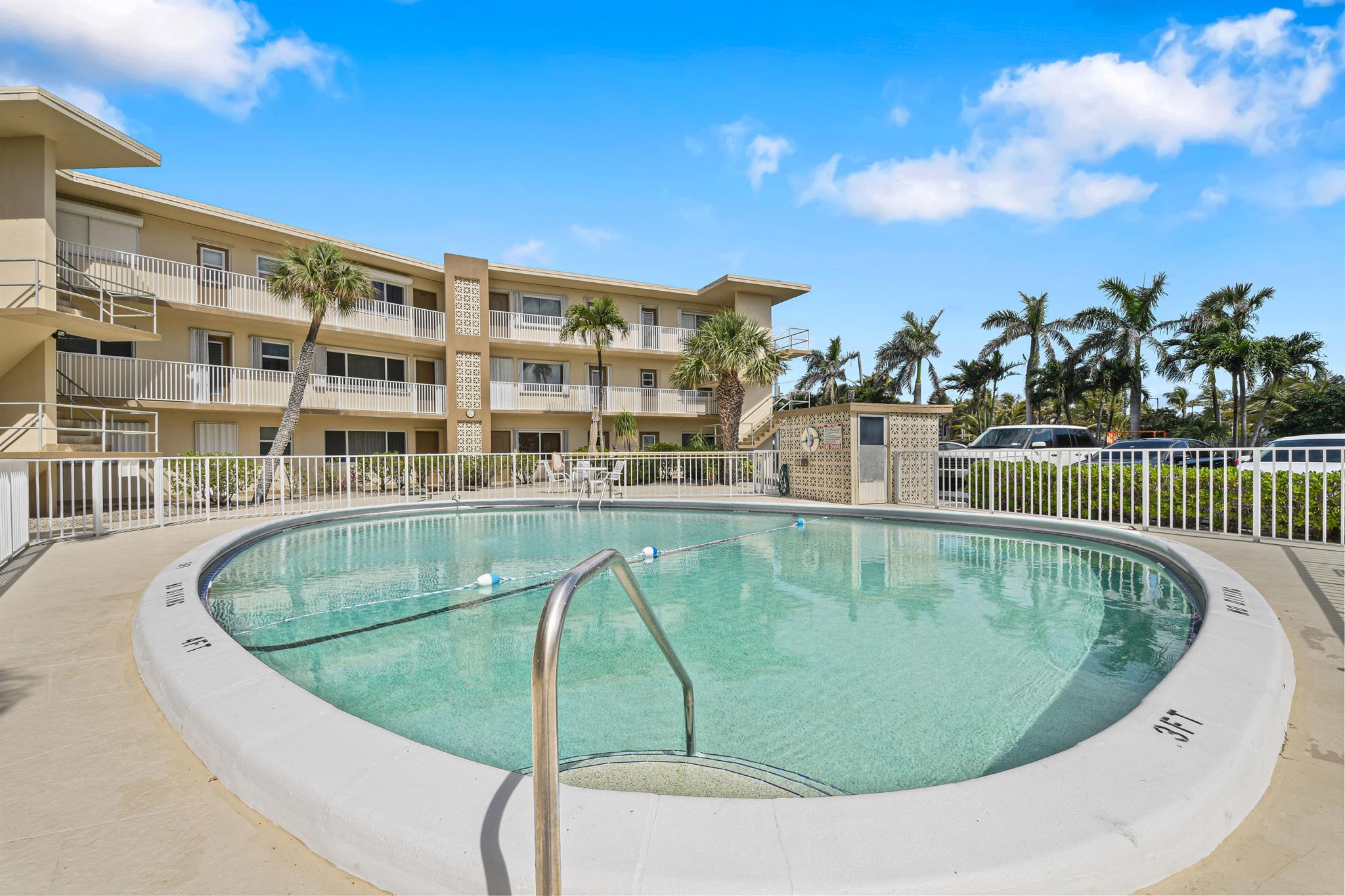 VILLAS ON THE OCEAN - Residential Lease
