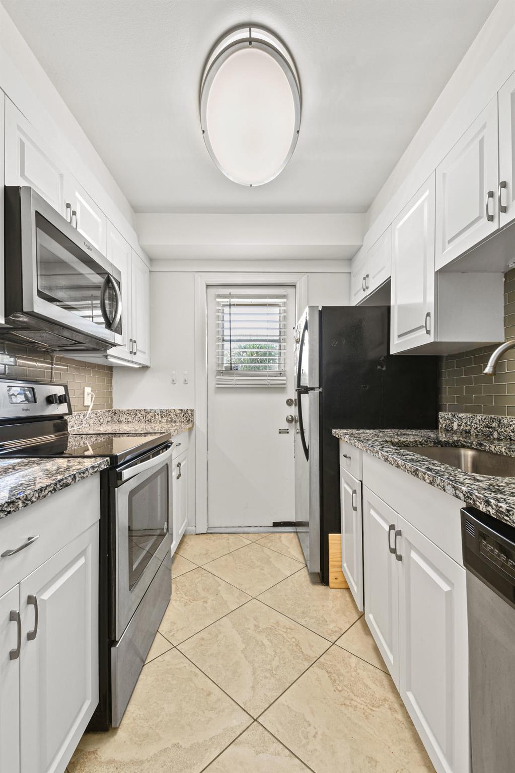 VILLAS ON THE OCEAN - Residential Lease