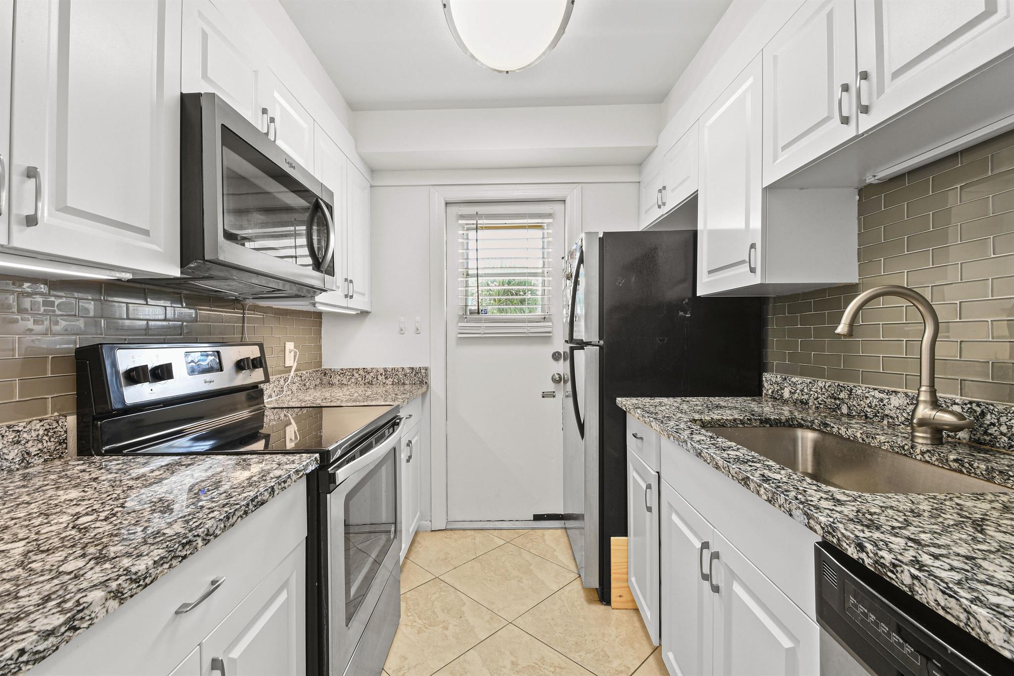 VILLAS ON THE OCEAN - Residential Lease