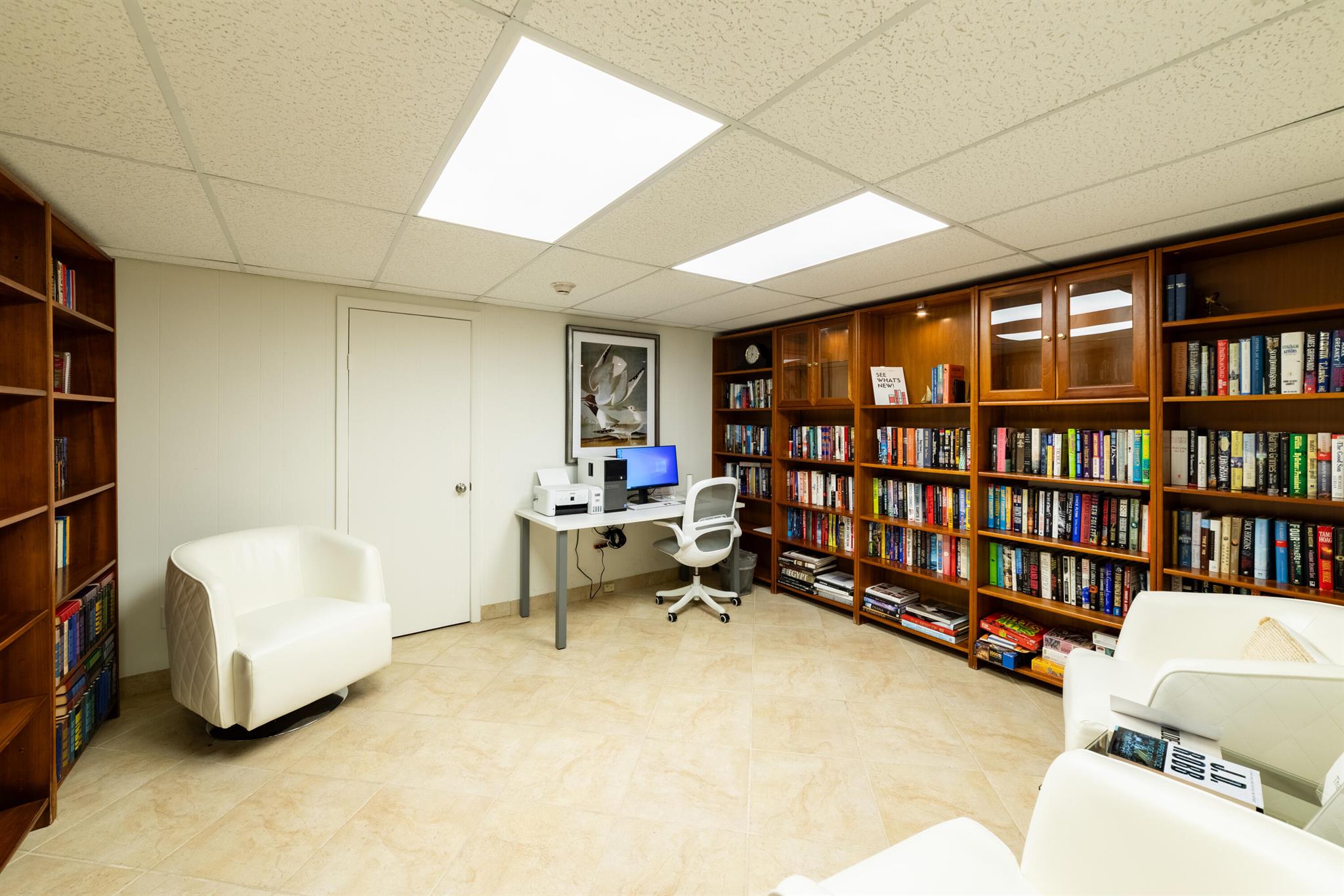 AMBASSADOR II CORP - Residential Lease