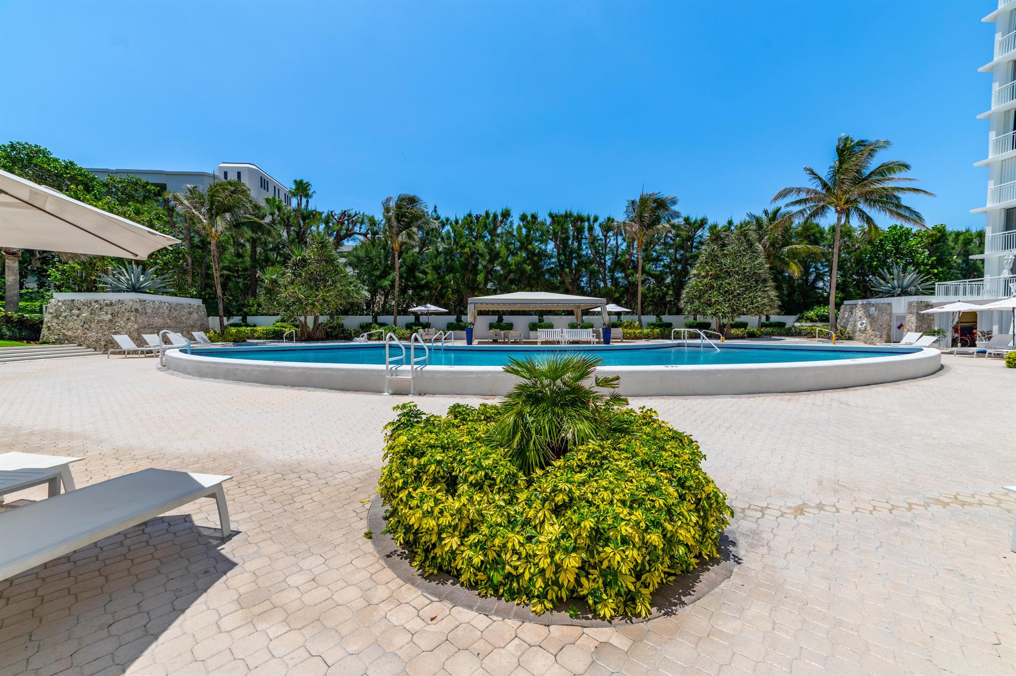 AMBASSADOR II CORP - Residential Lease