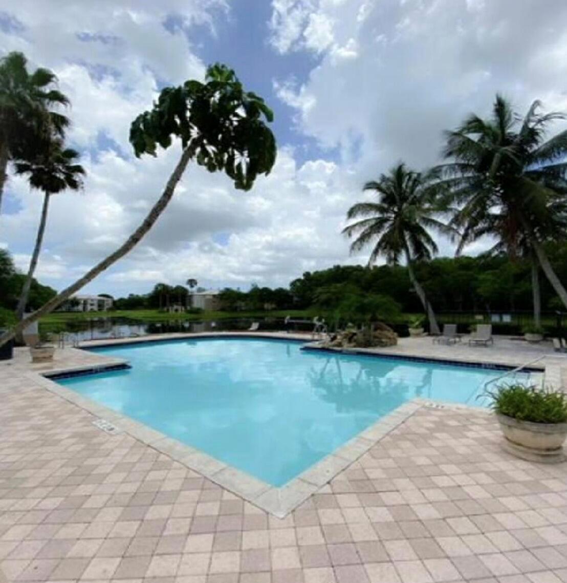 GRAND VIEW AT CRESTWOOD C - Residential Lease