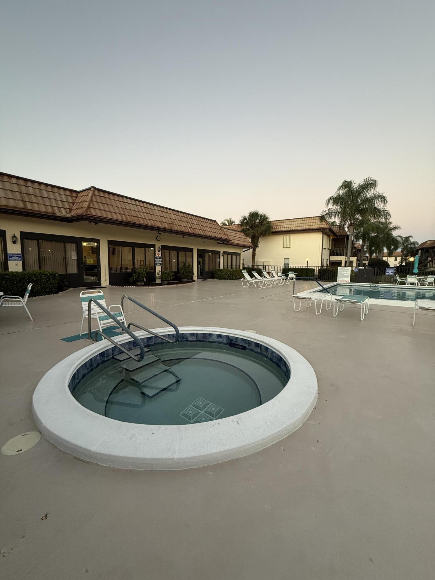 LUCERNE LAKES GOLF COLONY - Residential