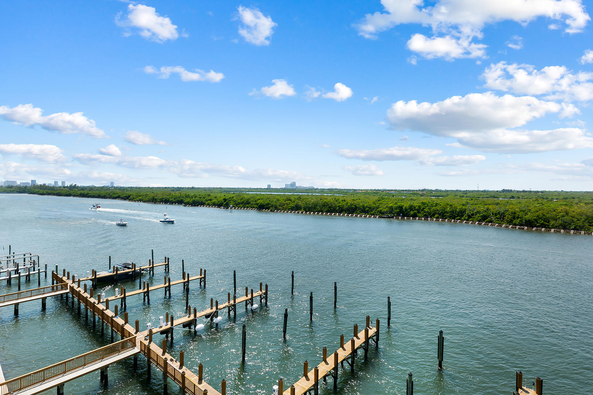 HOLLYWOOD BEACH SECOND AD - Residential