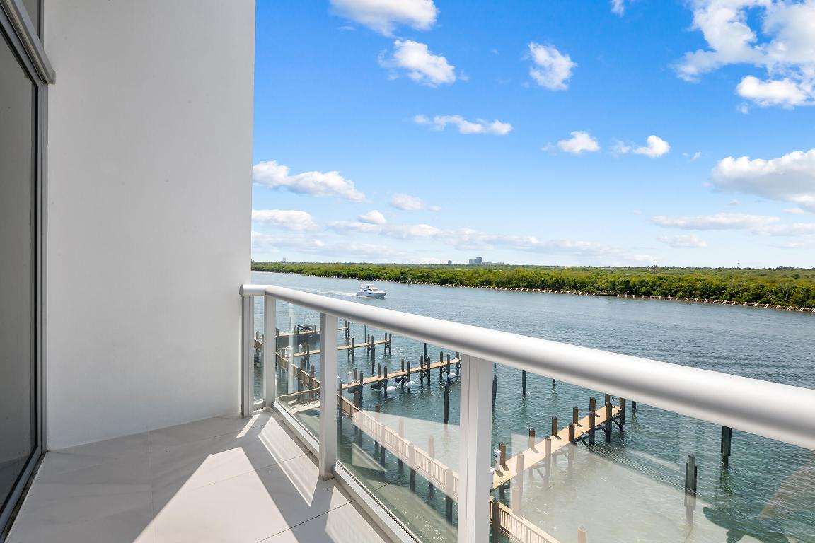 HOLLYWOOD BEACH SECOND ADD - Residential