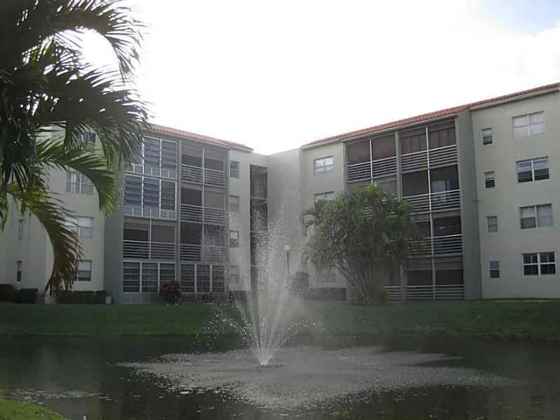 The Courtyards of Broward - Residential