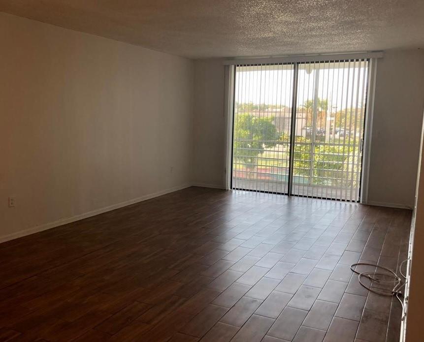 The Courtyards of Broward - Residential