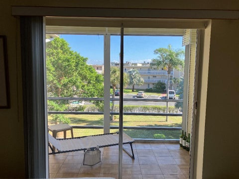 Photo of 2615 GARDEN Drive N #305, Lake Worth, FL 33461 (MLS # B26083883)