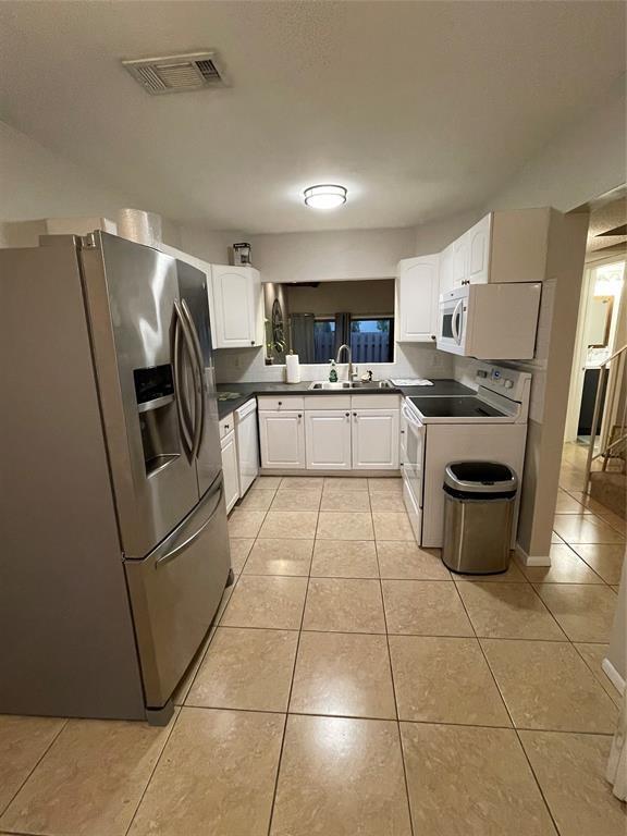 THE ESCAPE AT ARROWHEAD - Residential