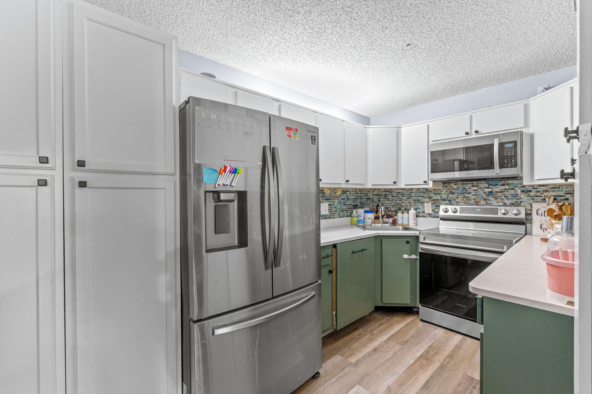 PINE RIDGE NORTH VILLAGE III CONDO - Residential