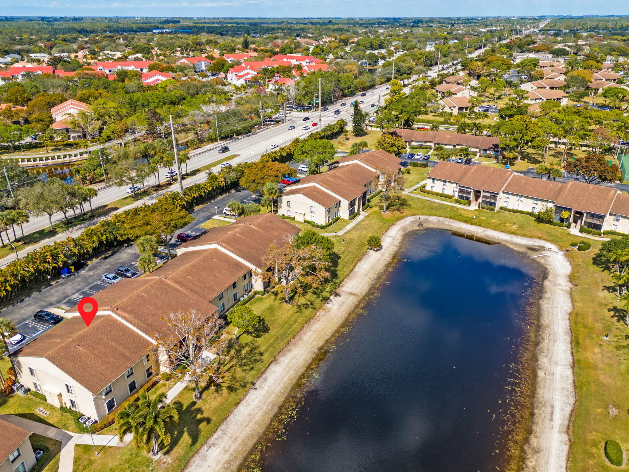 PINE RIDGE NORTH VILLAGE III CONDO - Residential