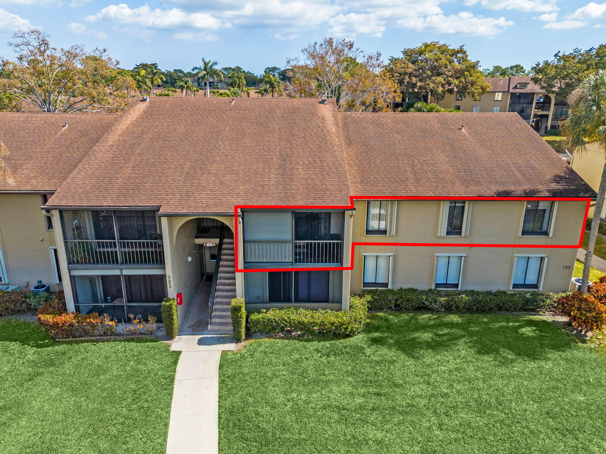 PINE RIDGE NORTH VILLAGE III CONDO - Residential