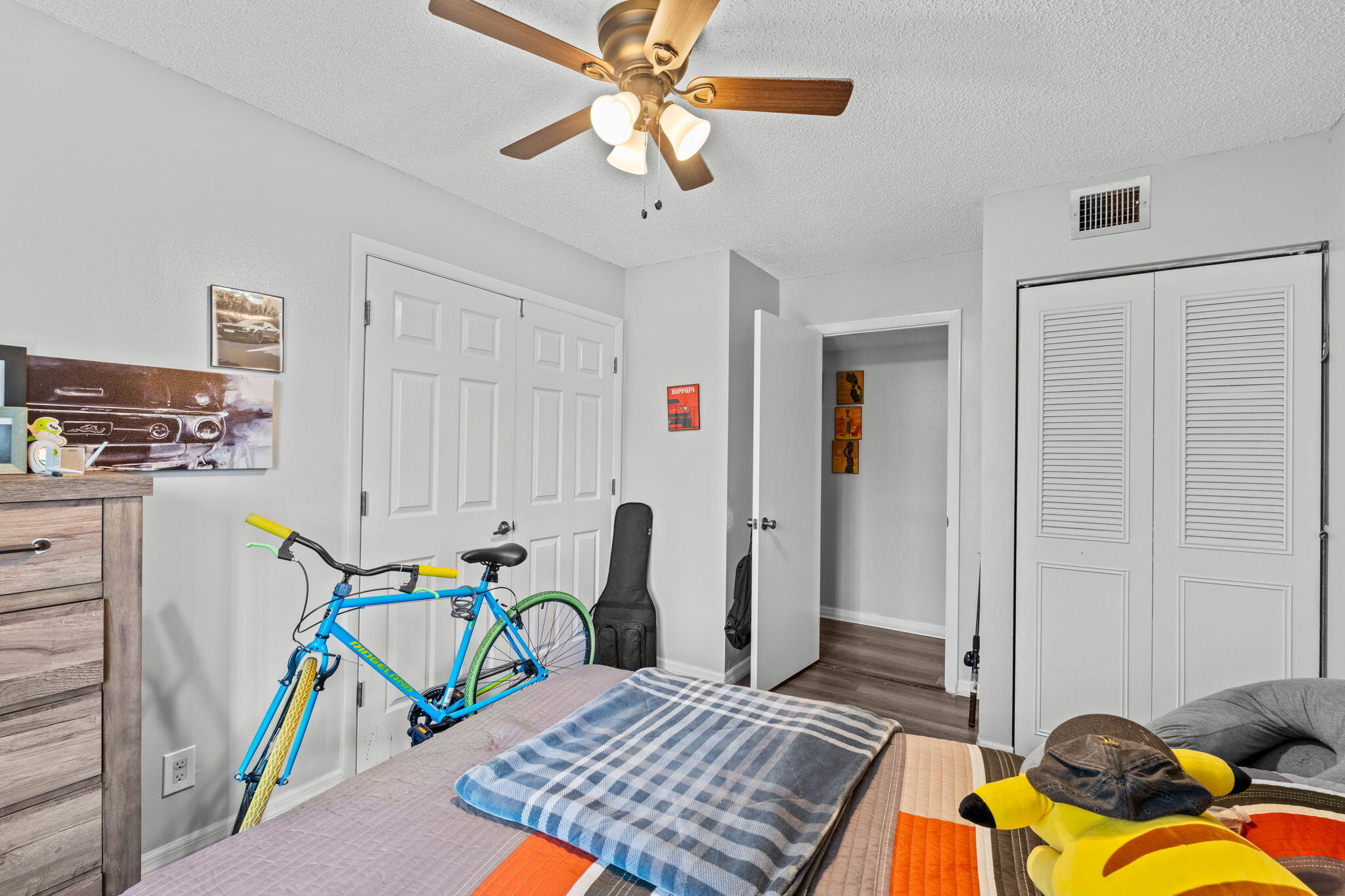 PINE RIDGE NORTH VILLAGE III CONDO - Residential