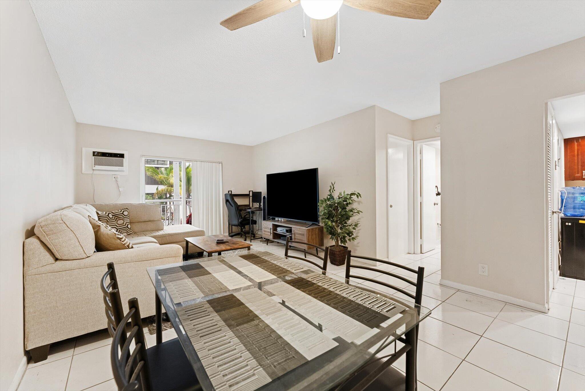 200 S Birch Road 204