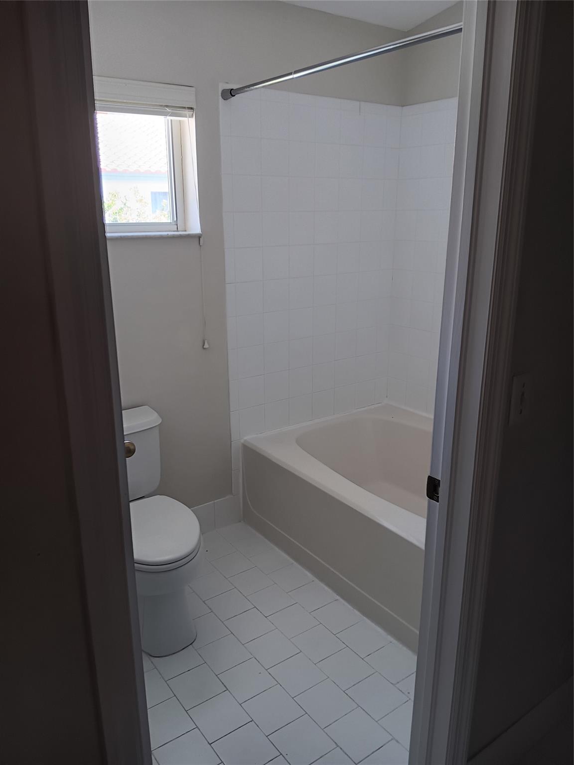 Malibu Bay - Residential Lease