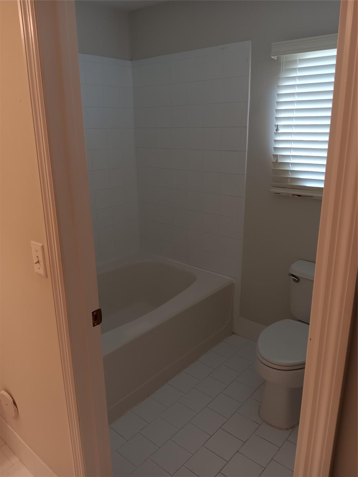Malibu Bay - Residential Lease