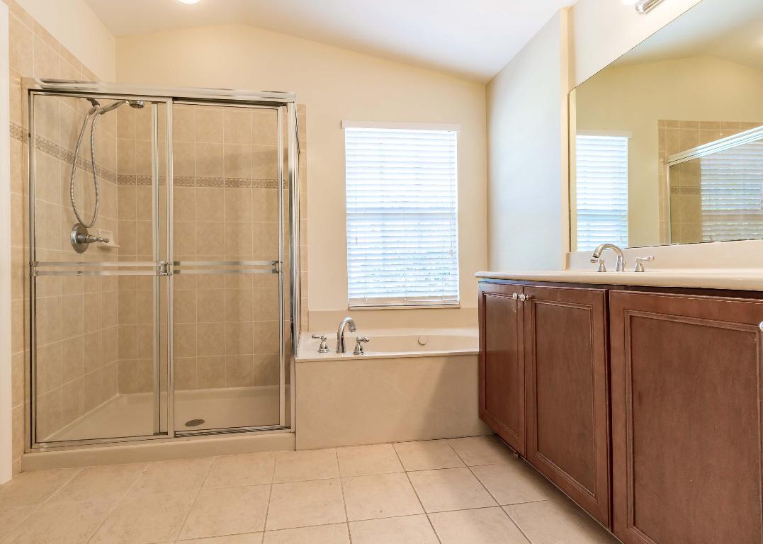 DREXEL PARK - Residential Lease