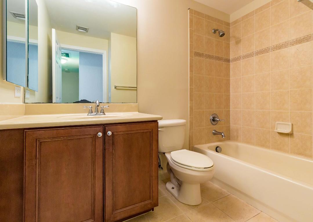 DREXEL PARK - Residential Lease