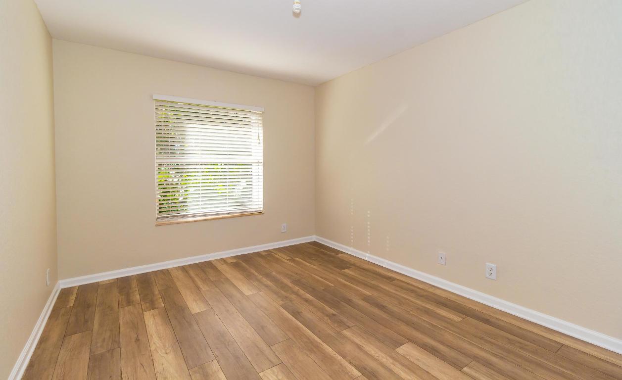 DREXEL PARK - Residential Lease