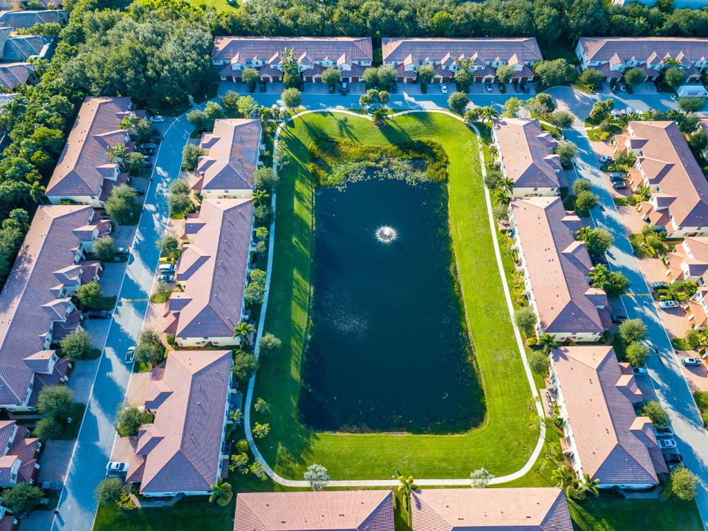 DREXEL PARK - Residential Lease