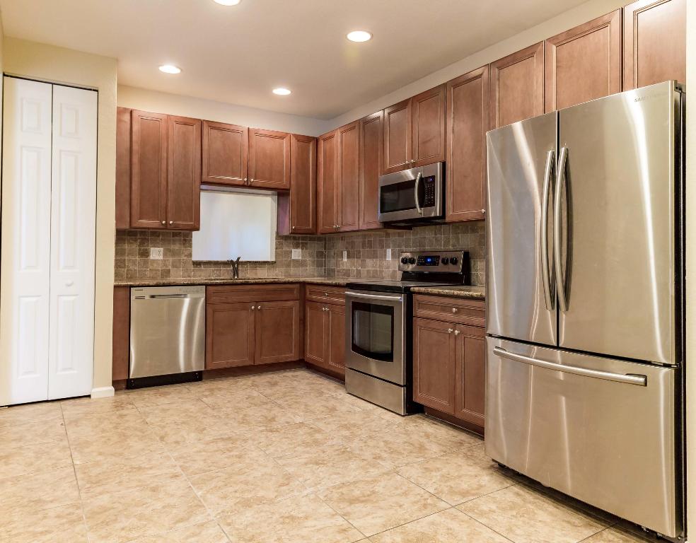 DREXEL PARK - Residential Lease