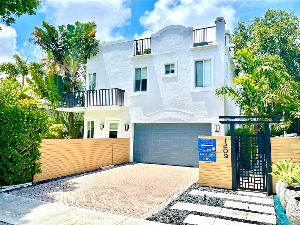 VICTORIA PARK 4 BED - Residential