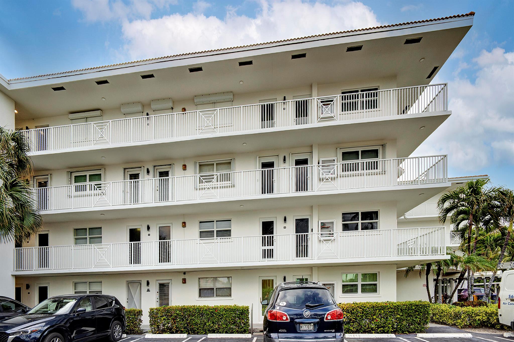 PENTHOUSE DELRAY CONDO - Residential