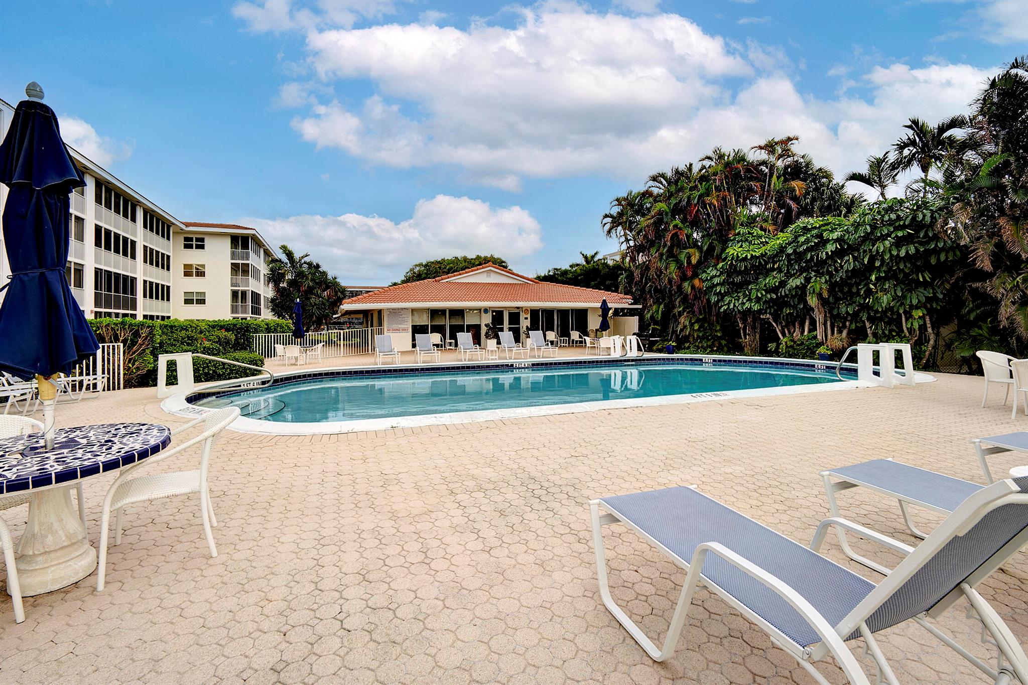 PENTHOUSE DELRAY CONDO - Residential
