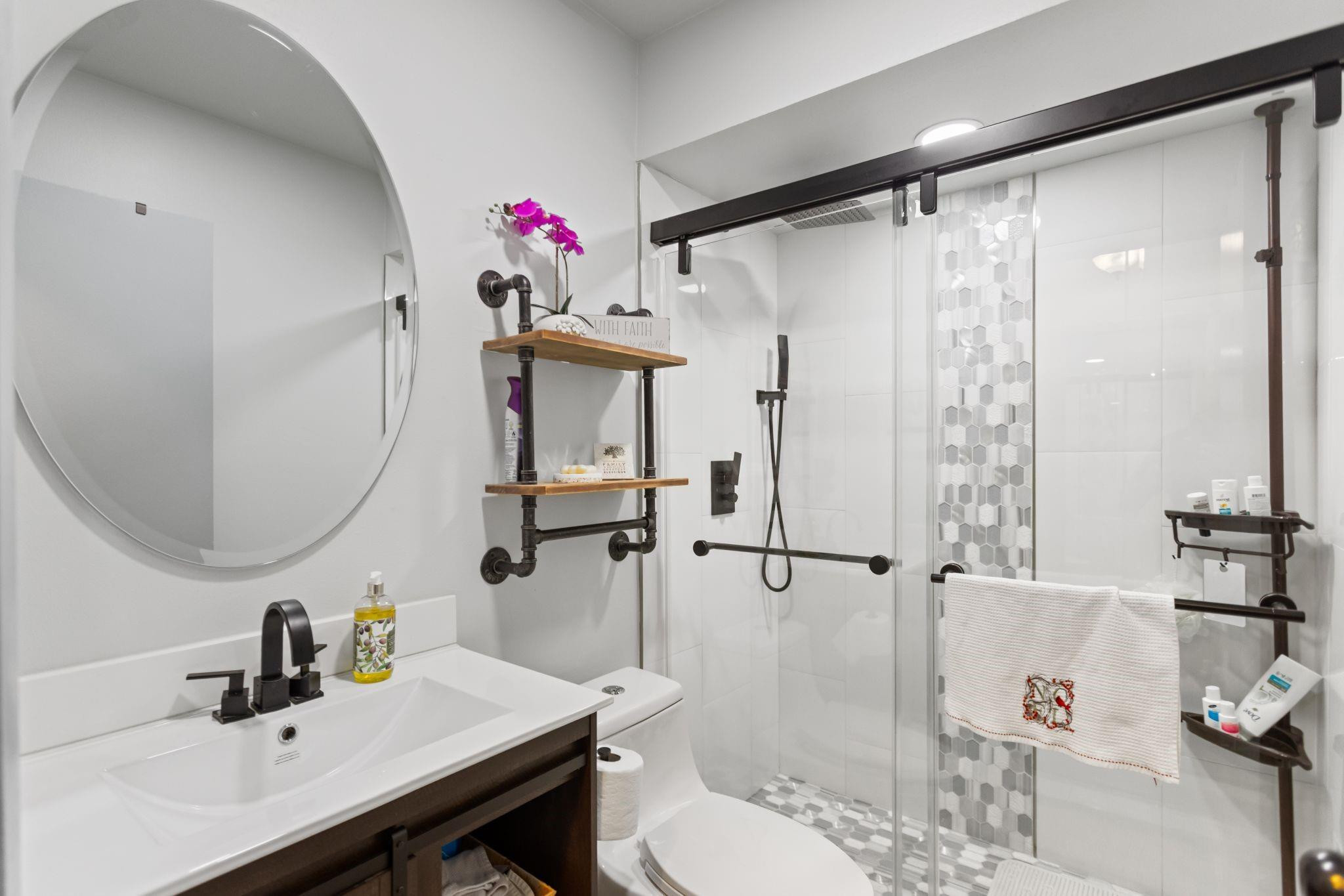 FLAMINGO VILLAS - Residential