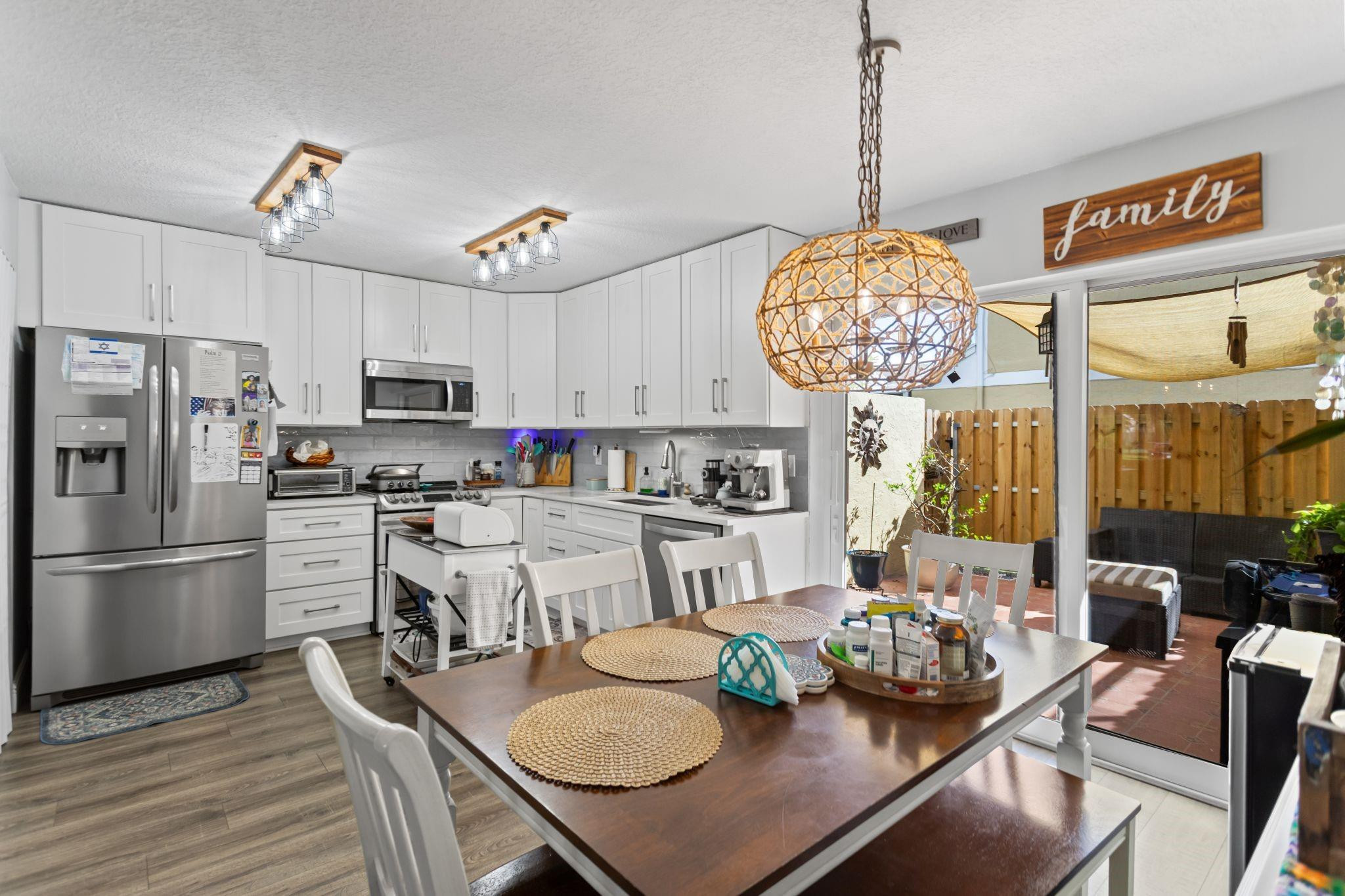 FLAMINGO VILLAS - Residential