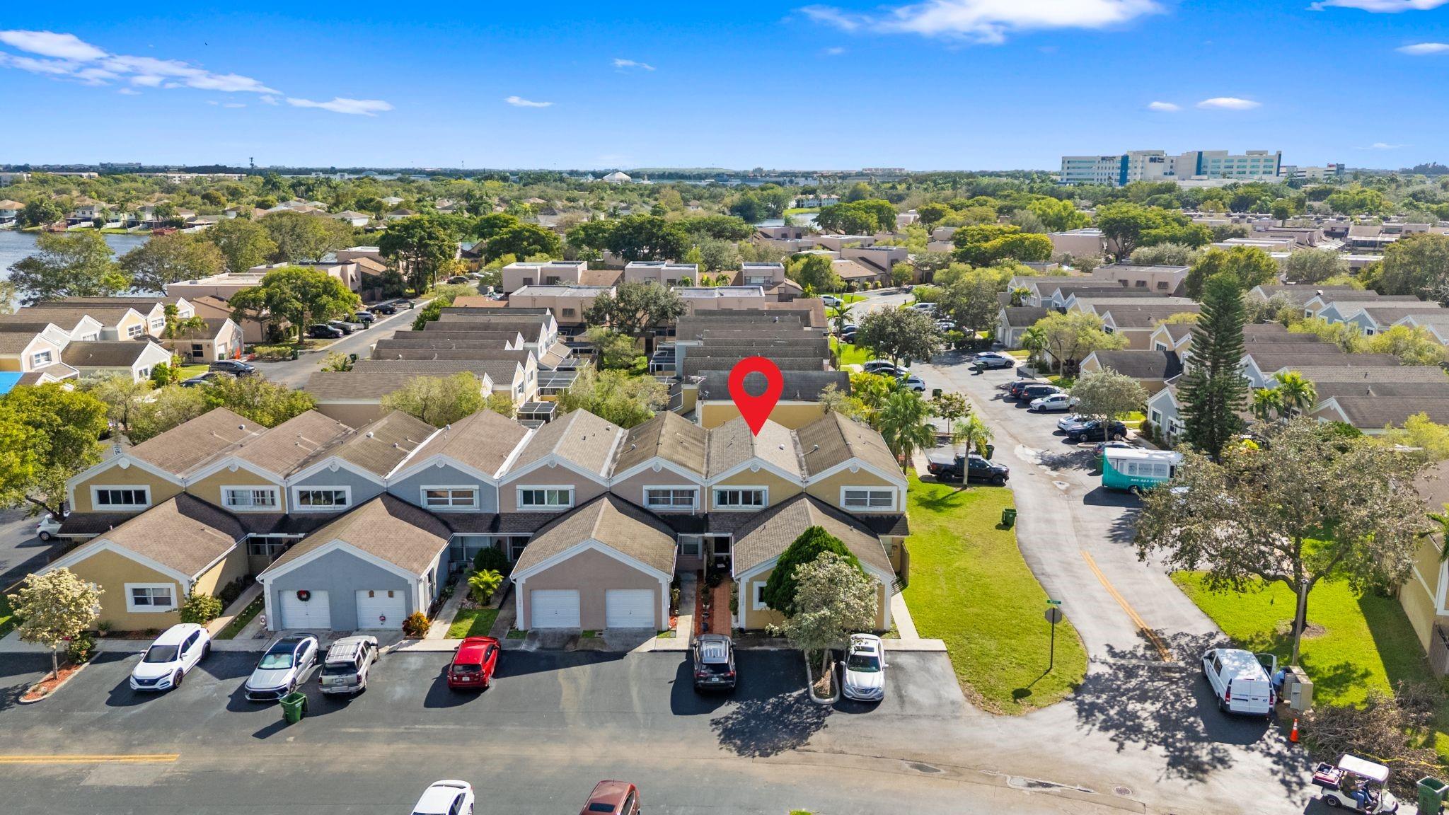 FLAMINGO VILLAS - Residential