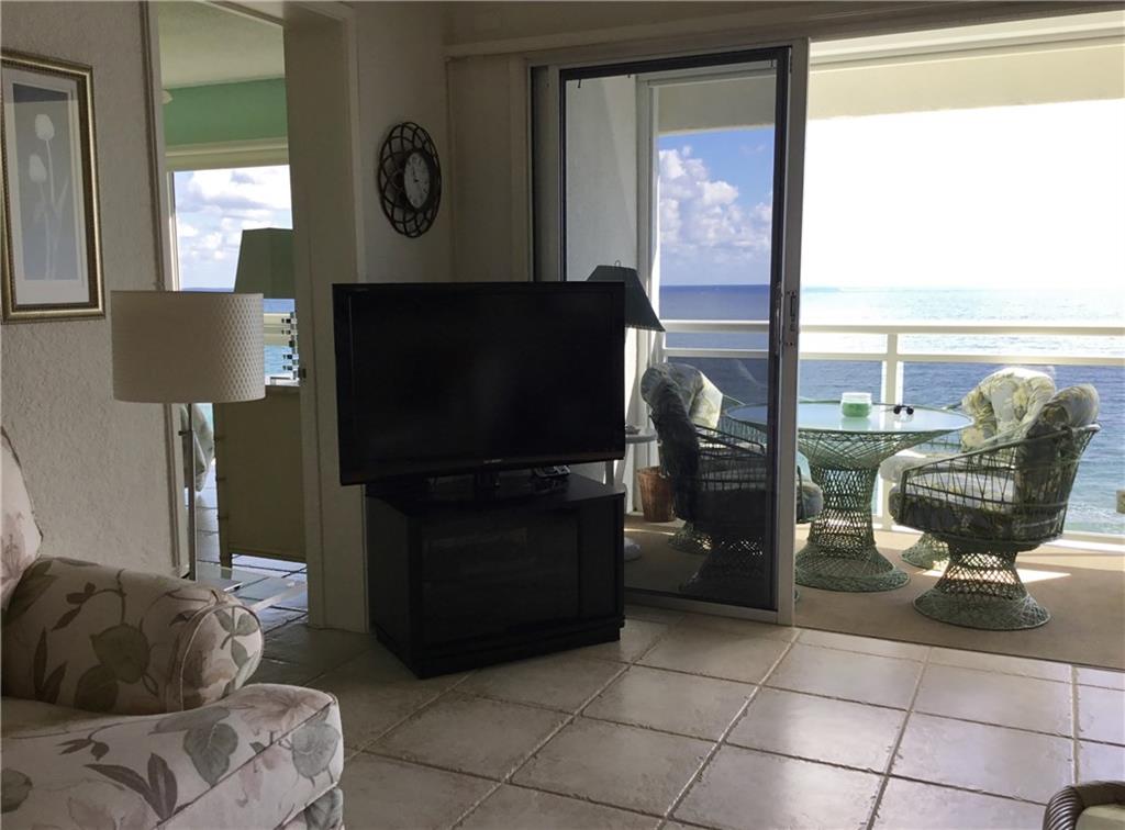 Cove Beach Club - Residential