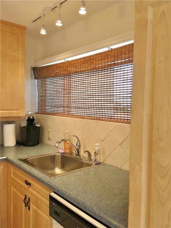 Cove Beach Club - Residential