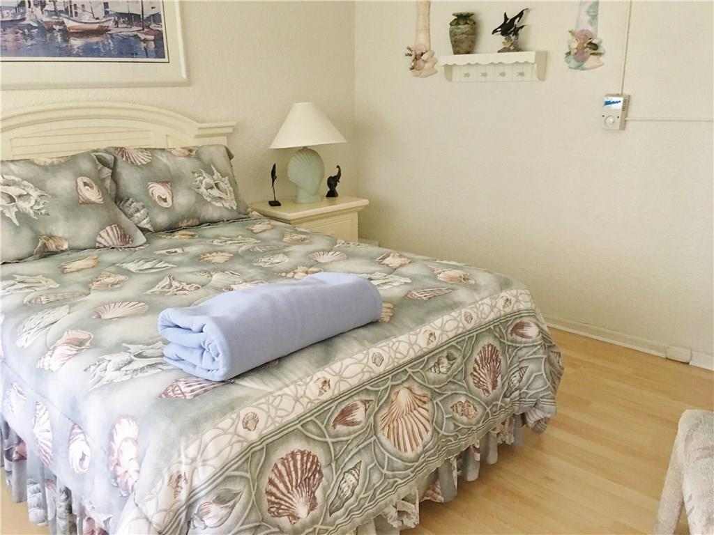 Cove Beach Club - Residential