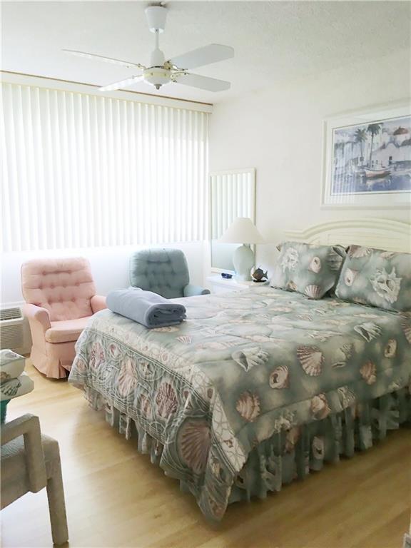 Cove Beach Club - Residential