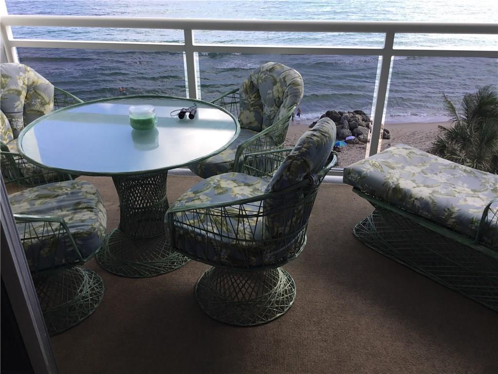 Cove Beach Club - Residential