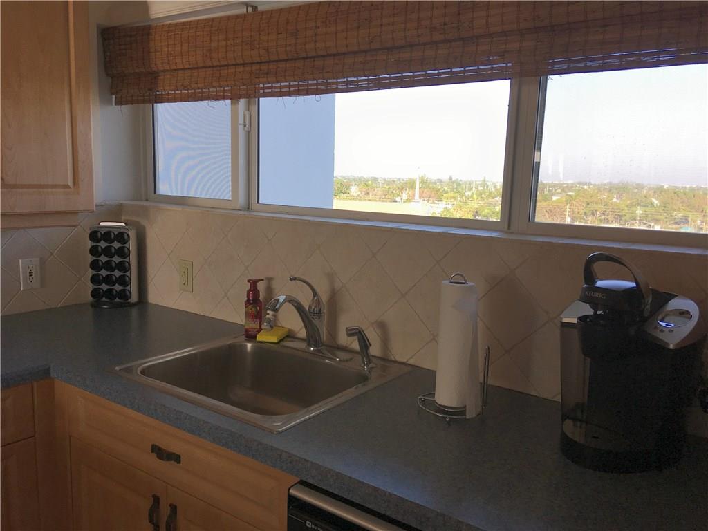 Cove Beach Club - Residential