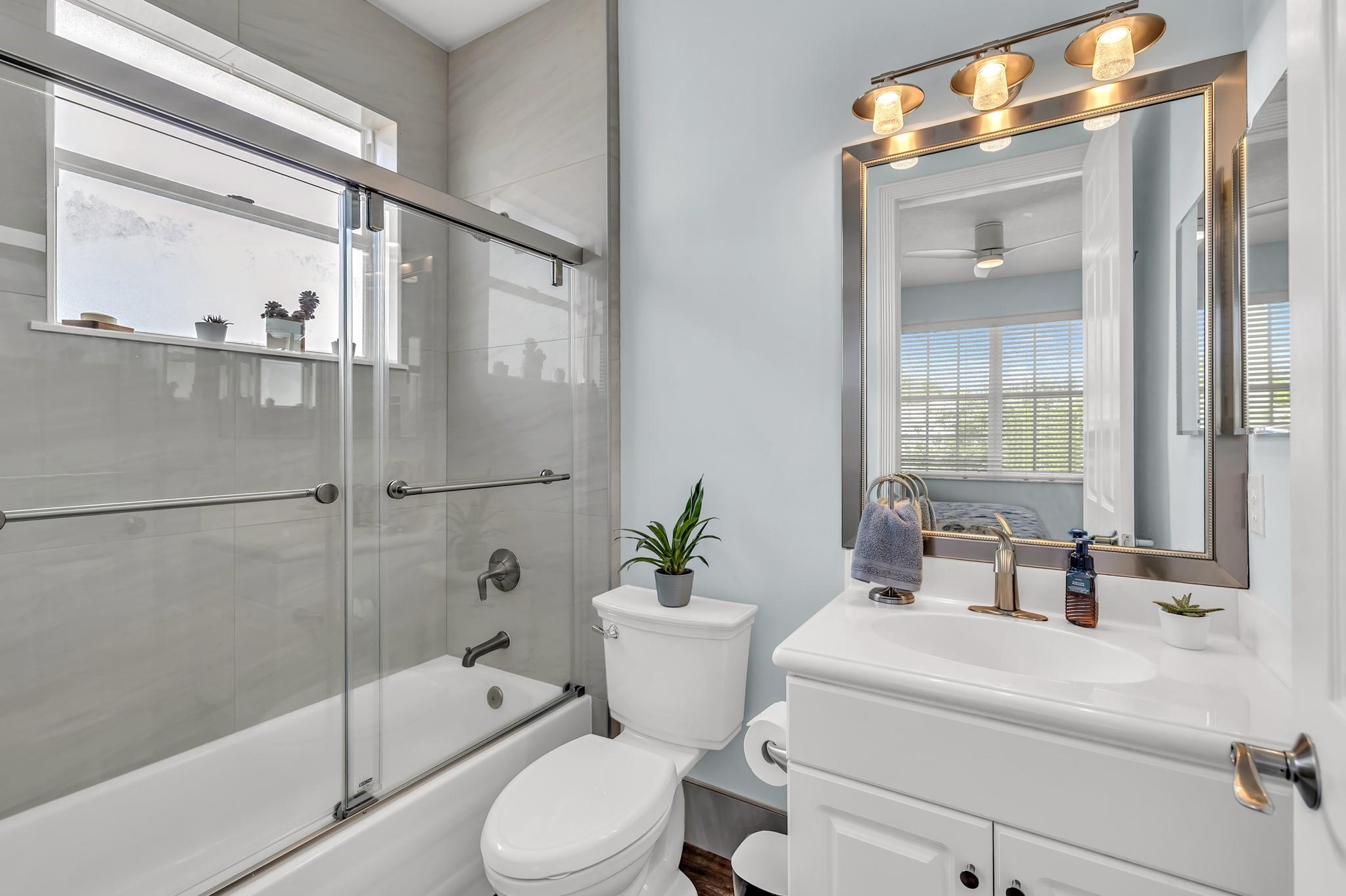 Wyndham Lakes Central - Residential