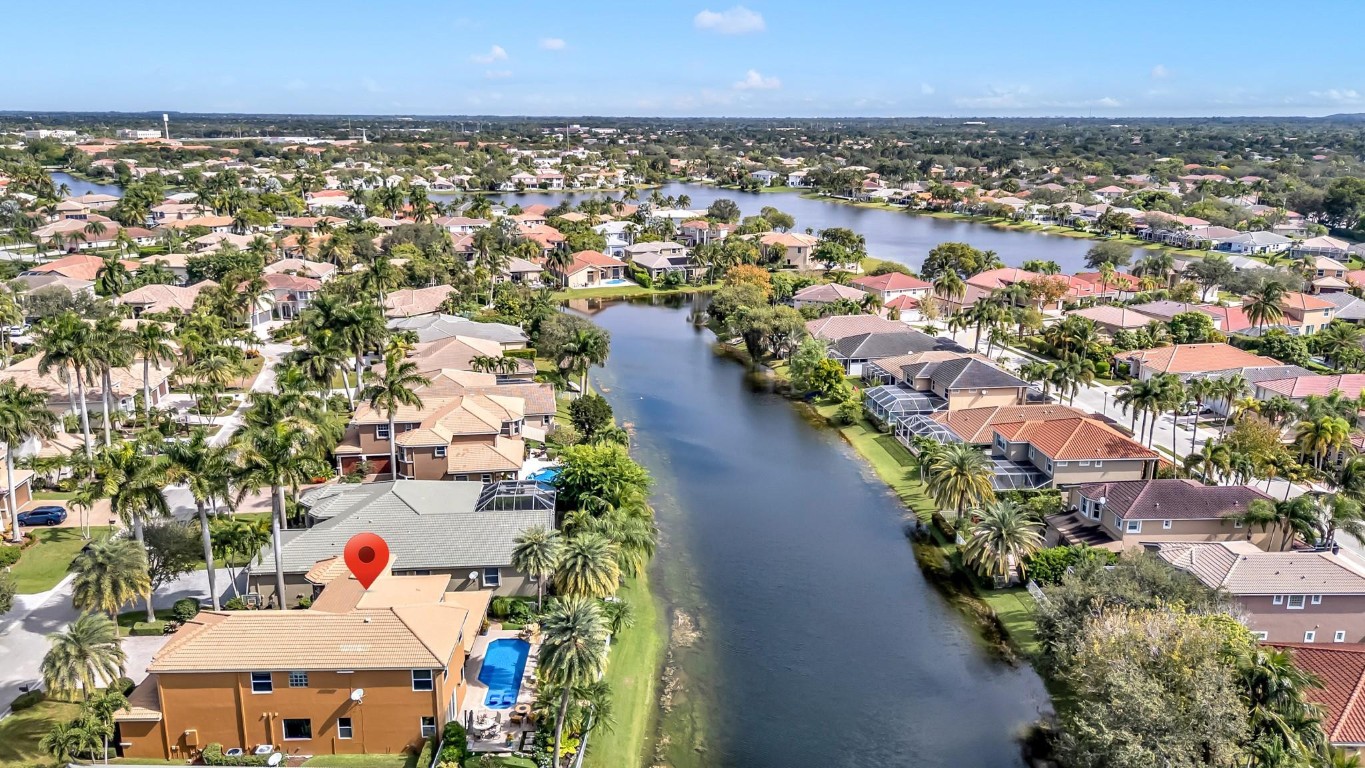 Wyndham Lakes Central - Residential