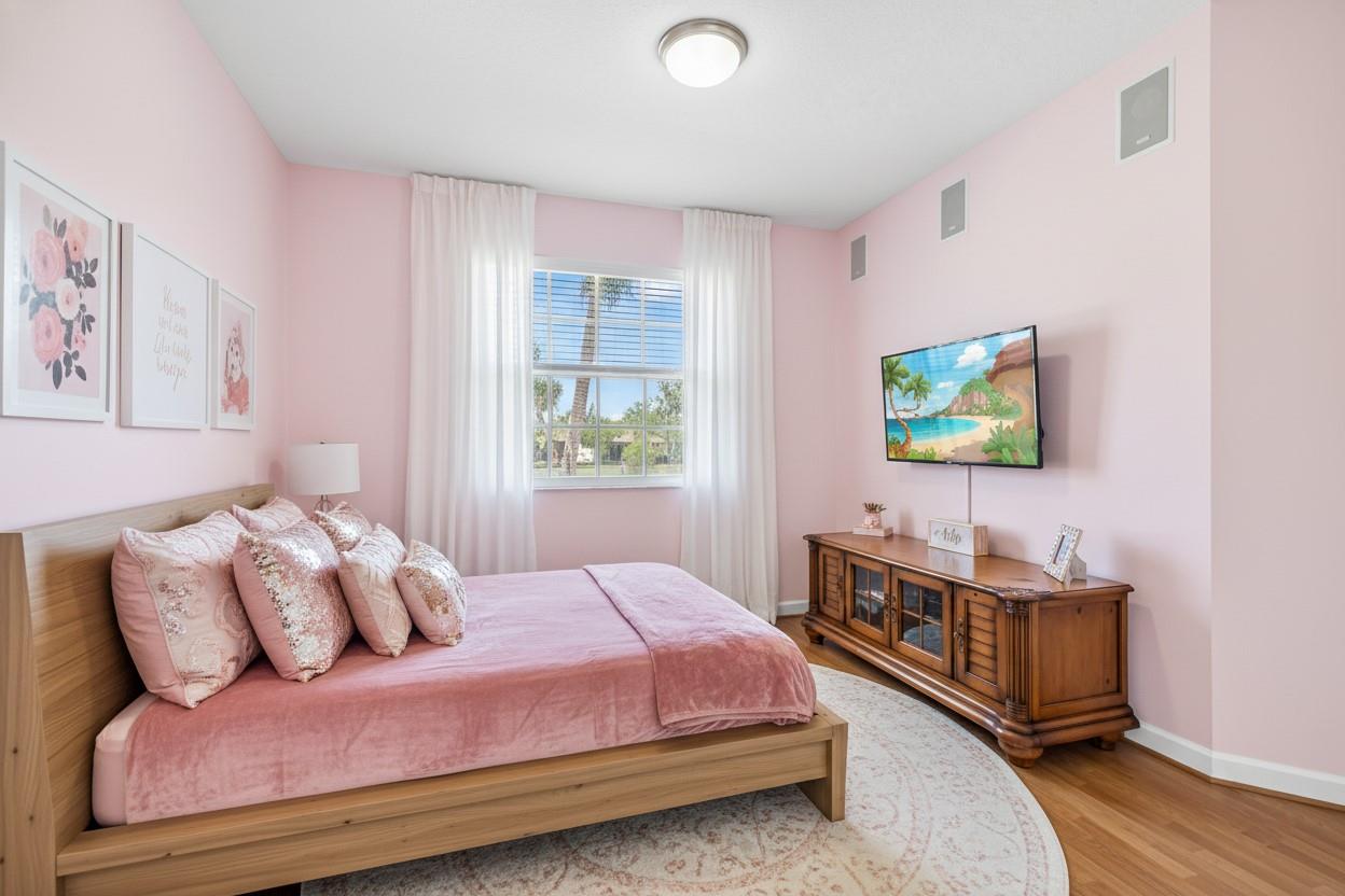 Wyndham Lakes Central - Residential