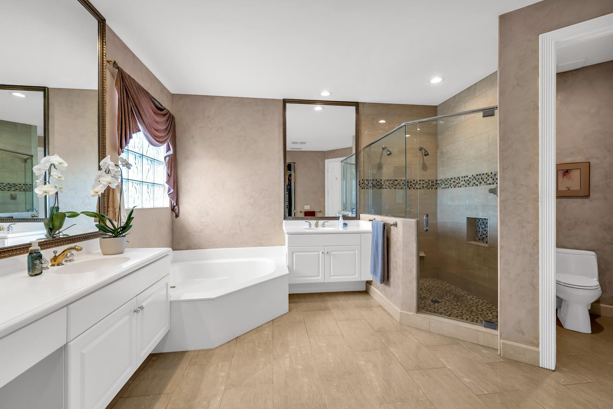 Wyndham Lakes Central - Residential