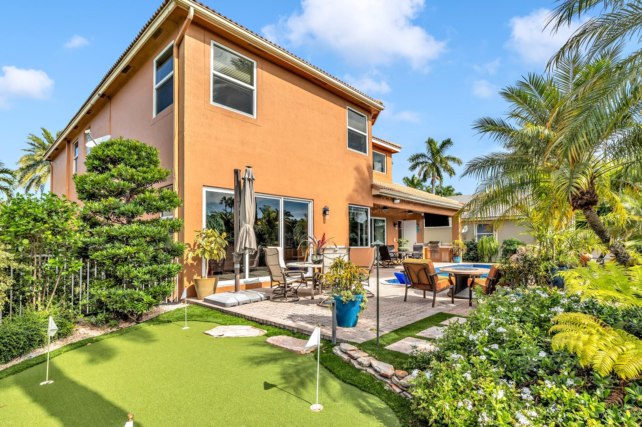 Wyndham Lakes Central - Residential